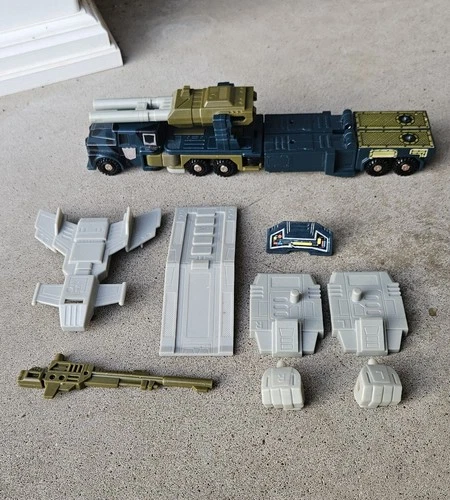 Transformers G1 Onslaught Vintage 1986 Bruticus Figure Vintage 99% Complete