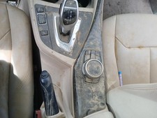 Audio Equipment Radio Control Console Mounted Fits 14-20 BMW i3 1432726