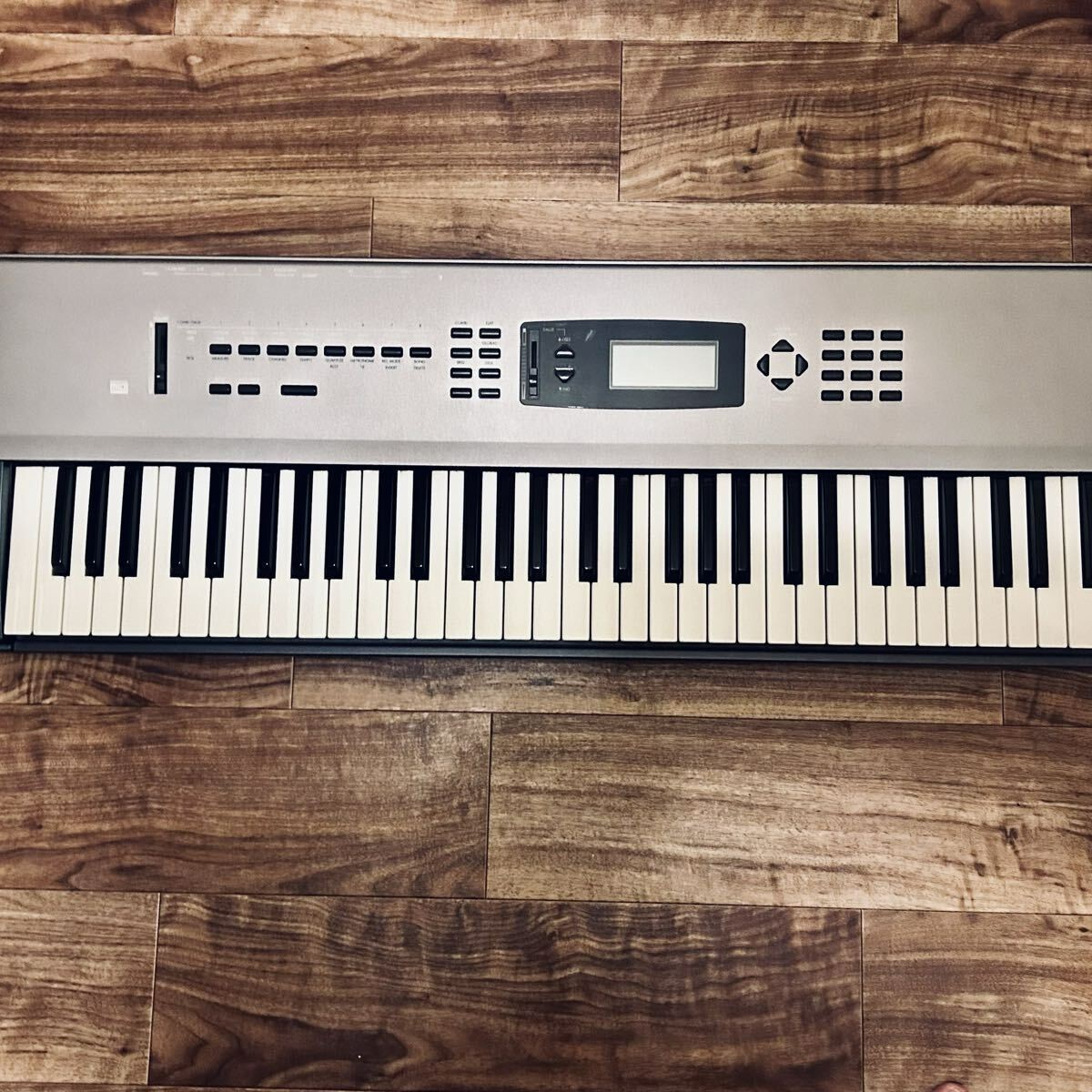 Korg N264 Music Workstation 76 Key Synthesizer for sale