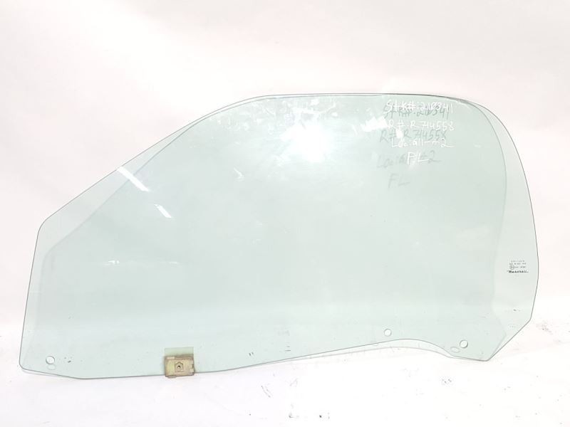 Front Left Driver Door Glass OEM Maserati Spyder CC 2002