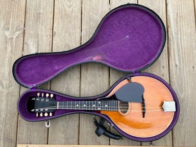 The Gibson Mandolin Style A Model Approximately 1910s Original Case SN # 31176