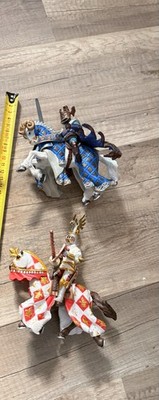 Papo 2 Pferde Und Die Dazugehörigen Reiter, Ritter