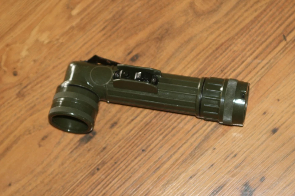 New Fox Outdoor Products Anglehead LED Flashlight w/Extra Lenses - Olive Drab - Image 3 of 4
