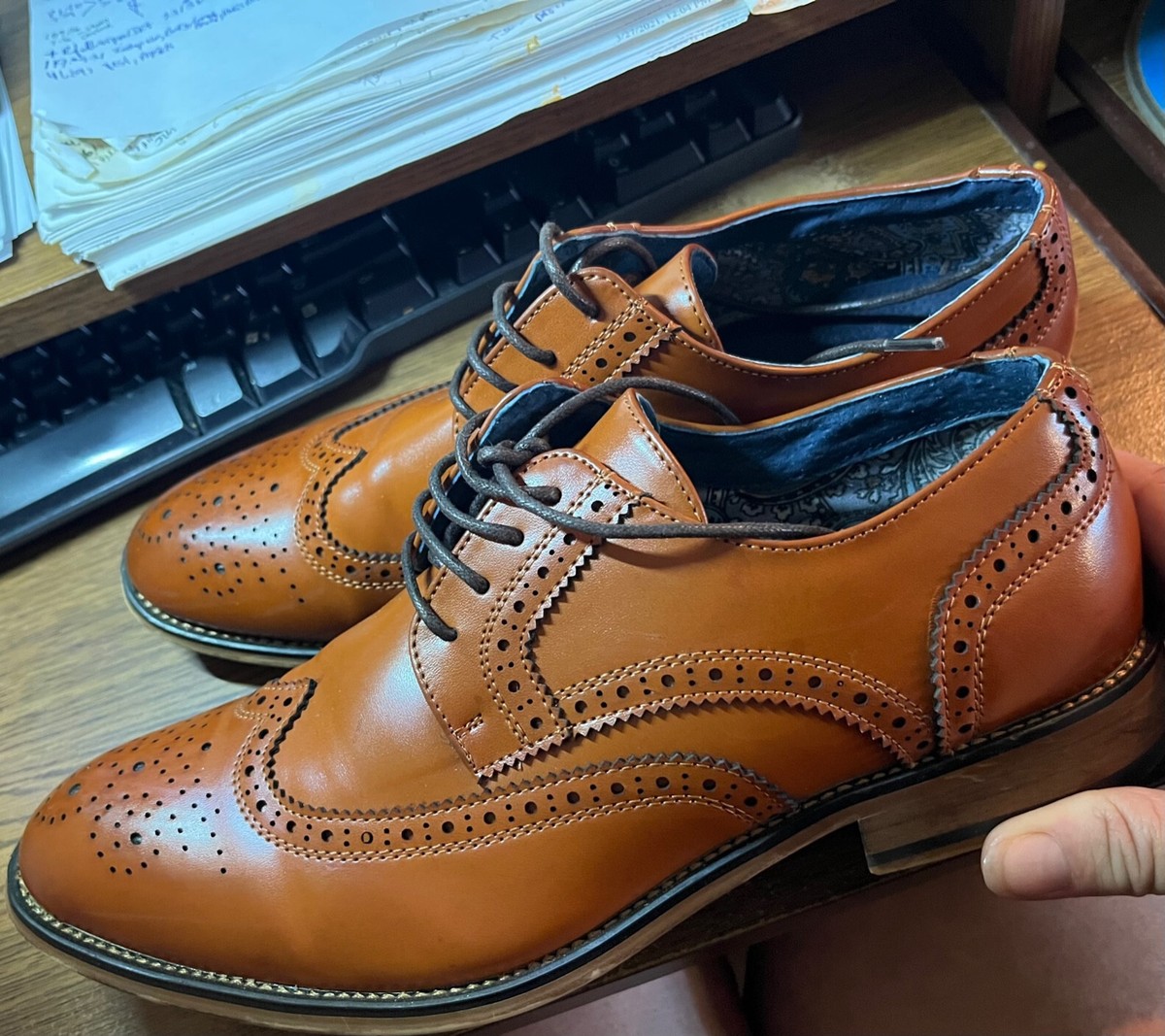 size 8.5 men