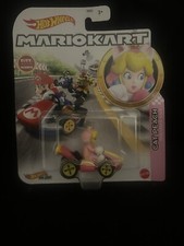 NEW Mattel GRN13 Hot Wheels 1:64 Mario Kart CAT PEACH Standard Kart DieCast Car