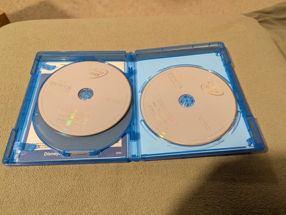 The Princess Diaries: 10th Anniversary Edition 2-Movie Collection Blu-ray + DVD - Image 3 of 4