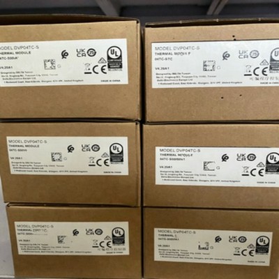 1PC NEW Delta DVP04TC-S PLC Module Programmable Controller