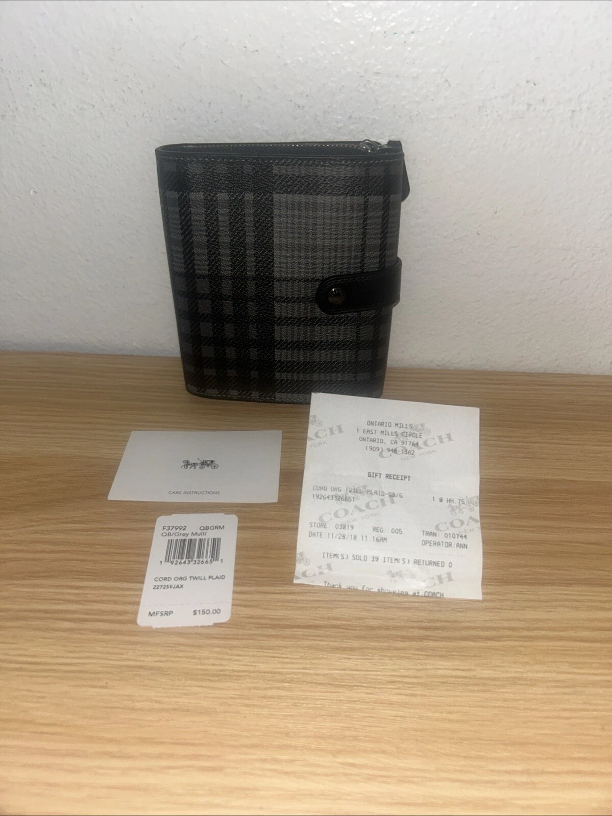 Portafoglio Organizer Coach Nero Grigio Plaid F37992 Nuovo con etichette