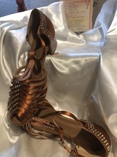 Very Fine Dance Shoes Size 7 Satin , Rhinestone, Copper Color