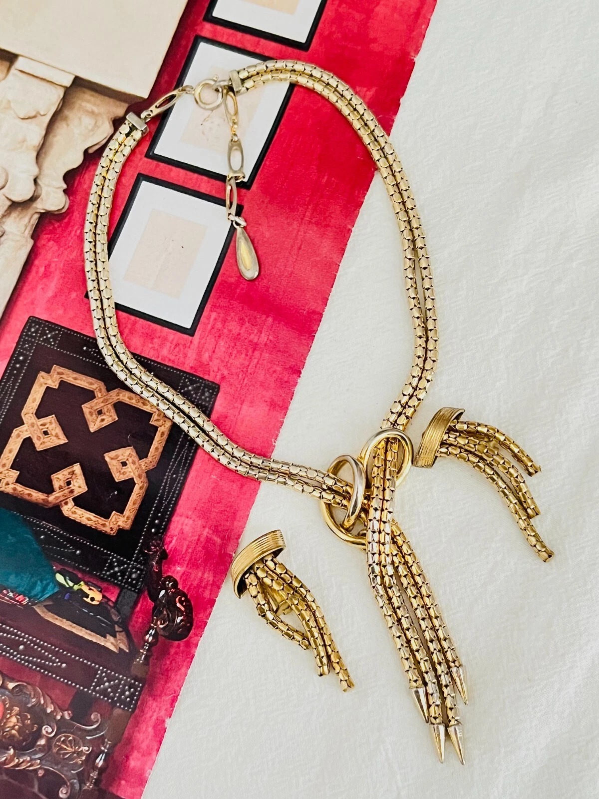 Boucles d'oreilles collier Christian Dior GROSSE 1958 double brins croix Y pompon, ensemble