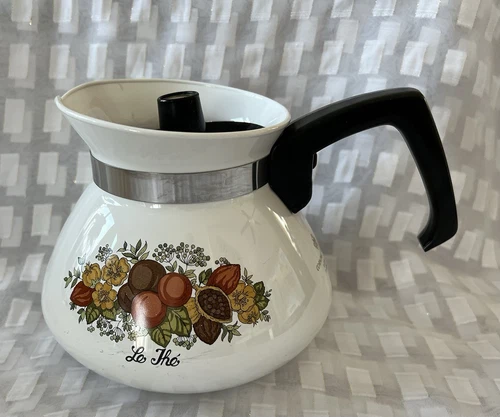 Vintage Corning Ware P-104 Spice of Life "Le The" 6-cup Coffee Tea Pot