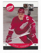 1990-91 Pro Set Hockey Red Wings Steve Yzerman Card #79