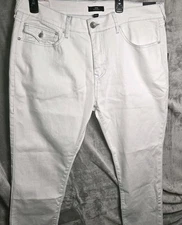True Religion World Tour Size 38 x 32 Geno Relaxed Slim Flap Optic White Jeans