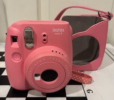 Fujifilm Instax Mini 9 Instant Film Camera Hot Pink With Carrying Case UNTESTED