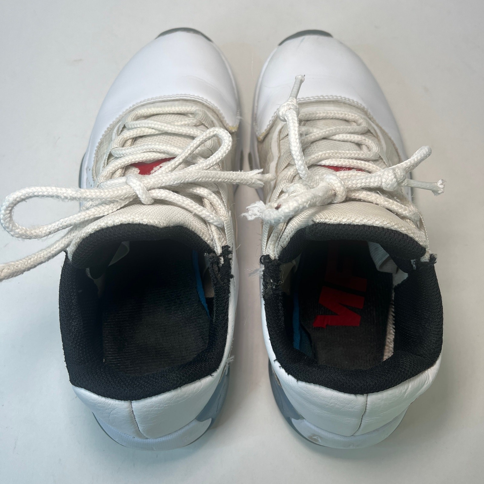 Air Jordan 11 CMFT Low Sneaker Shoes White Unisex Youth Size 5.5 CZ0907-162 thumbnail 10