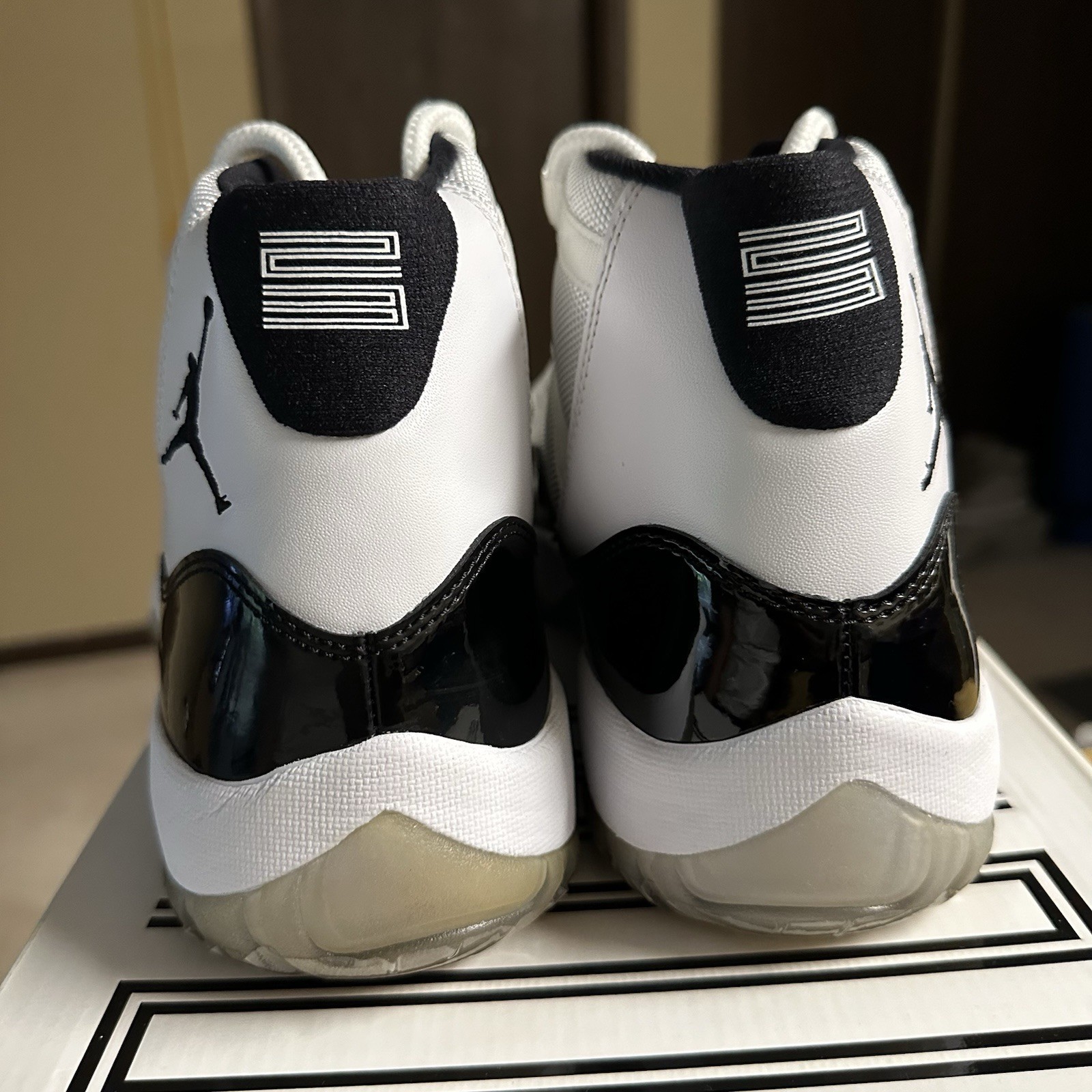 SAOLA Nike Air Jordan 11 Retro Concord 2011 Taglia 11 Uomo Retrò Con Protezione Suola.