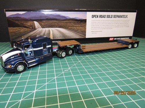 DCP FIRST GEAR Midwest Transport Metallic Blue Kenworth T660 w/ Fontaine Lowboy - Picture 15 of 20