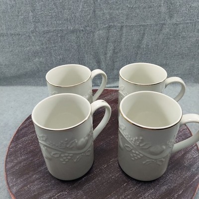 Libby  Fruit Garalnd Holiday Embossed Ivory Gold Rim Ceramic Mugs Set Of 4