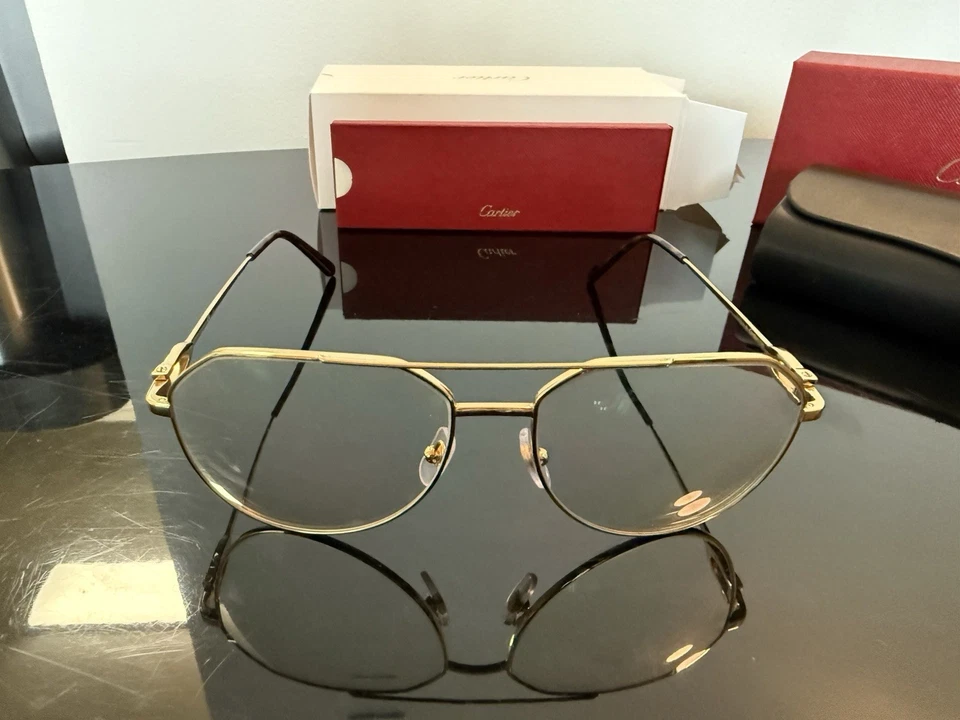 Cartier CT0346S Prescripción -0.25 Antideslumbramiento y Auto Tinte Foto 4 de 4