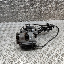 Mercedes-Benz EQE V295 Hecker linker Bremssattel A2974235900 Elektrizität 215 kW