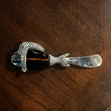 Mud Pie Fish Brown Amber Glass Butter Spread Knife Kitchen Decor Entertaining