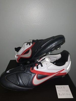 nike ctr360 silver