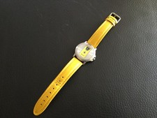 extravagante Esprite Uhr mit gelben Armband