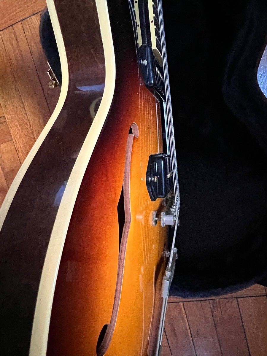Gibson 1959 ES-330 Historic Reissue Semi-Hollow Electric Guitar
