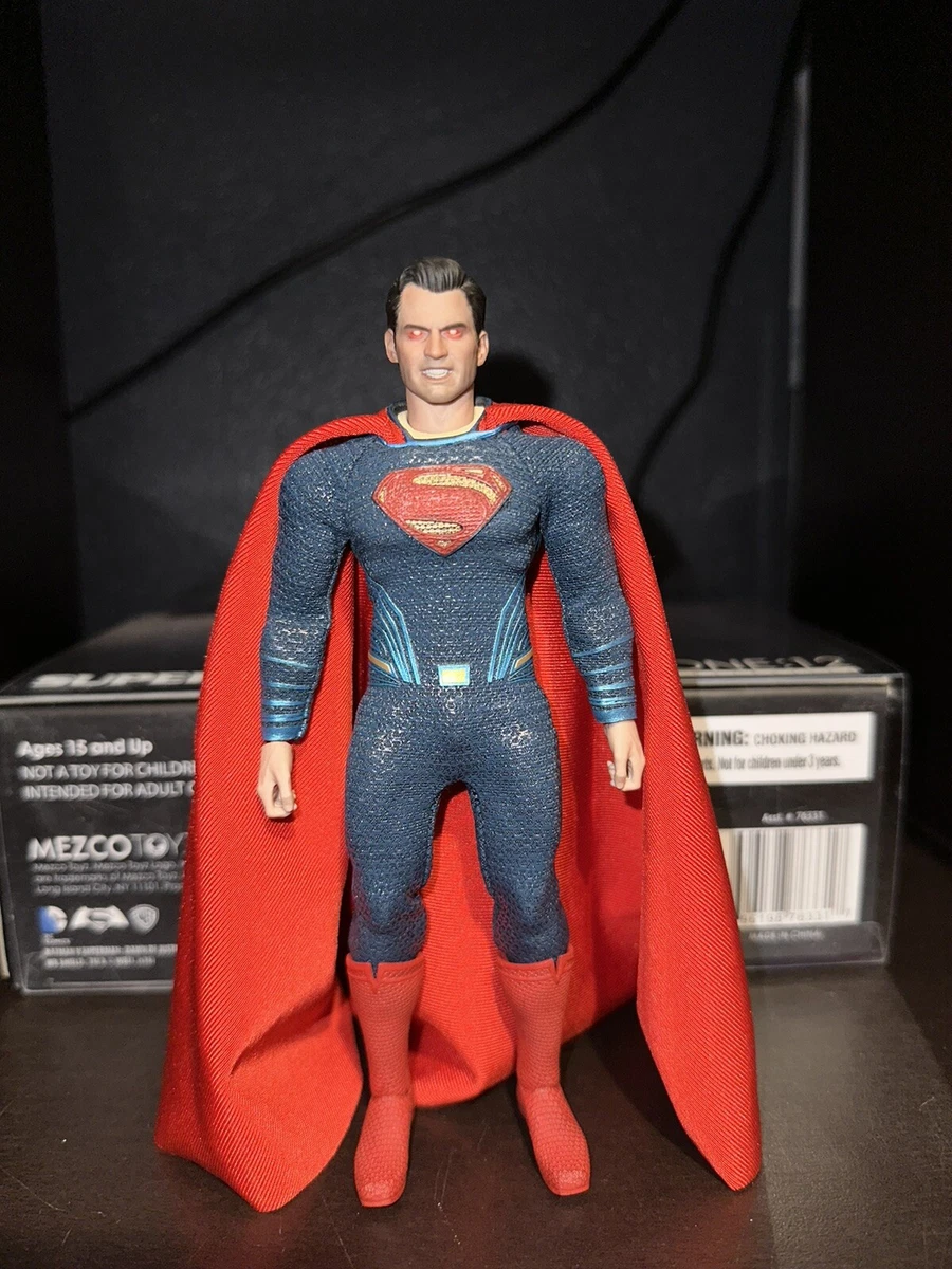 Mezco One 12 Batman v Superman Superman, scales with mafex dc mcfarlane