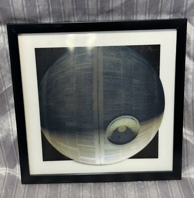 STAR WARS ホログラフィックウォールアート Star Wars 3D Holographic Framed Wall Decor 9.25 x 11.25