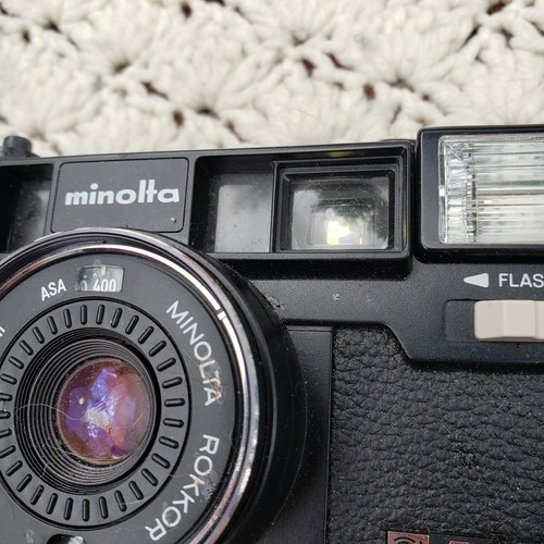 Vtg Minolta Hi-Matic AF Point & Shoot Film Camera 38mm F2.8 Lens JAPAN - Picture 3 of 7