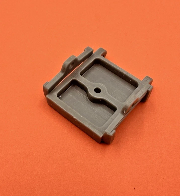 Minicirque - Dolly pour remorque cirque ou autre Echelle 1/43 32x29x11,5 mm