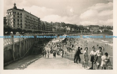 R008354 San Sebastian Hotels et Descente a la Plage V Pradera No 9