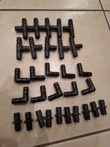 Uponor 1/2" Tee/ Elbow(90), Coupling Fitting PEX Expansion (lot of 30 Pieces)