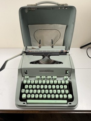  Vintage HERMES 3000 Typewriter 