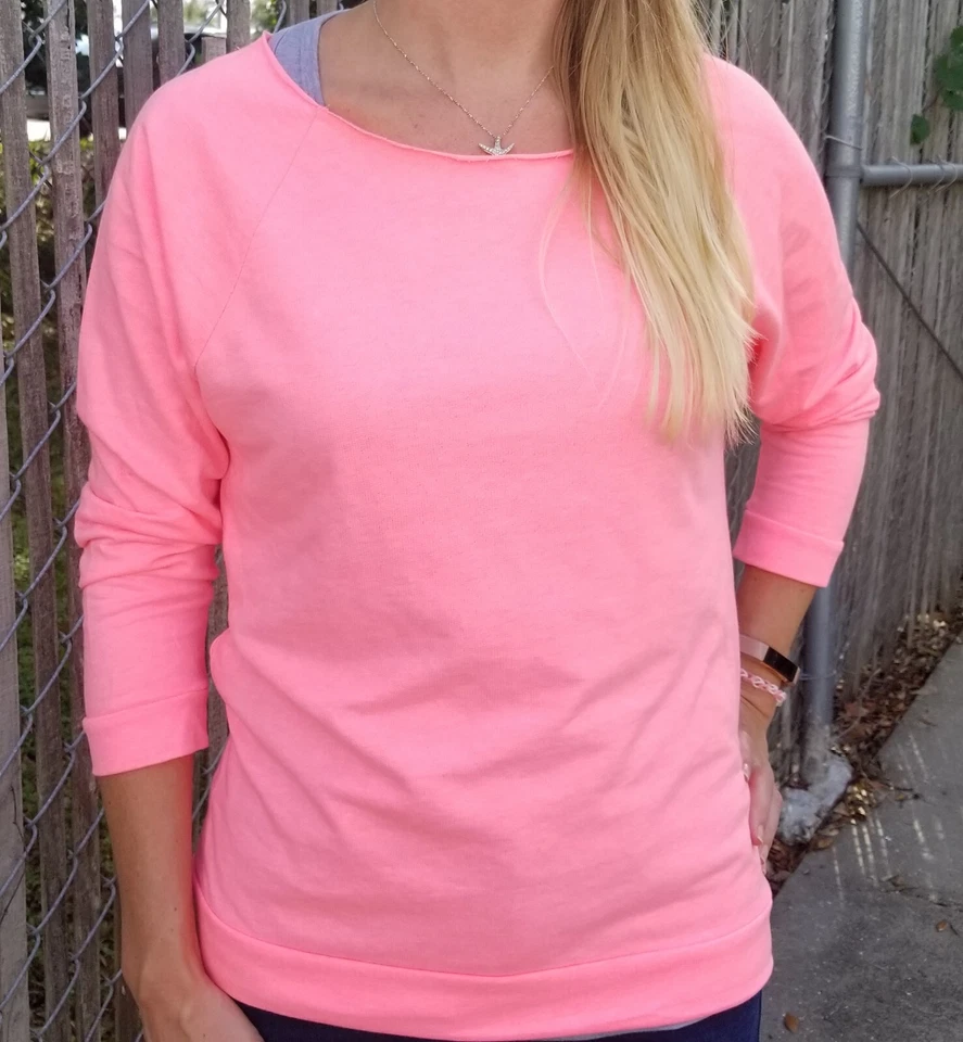 Camiseta raglán manga 3/4 Next Level 6951 premium de felpa francesa borde crudo para mujer Foto 3 de 4