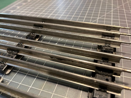 Lionel Train O Scale 10 STRAIGHT 10" Tubular Track Pieces High Profile Lot H - 第 5/19 張圖片