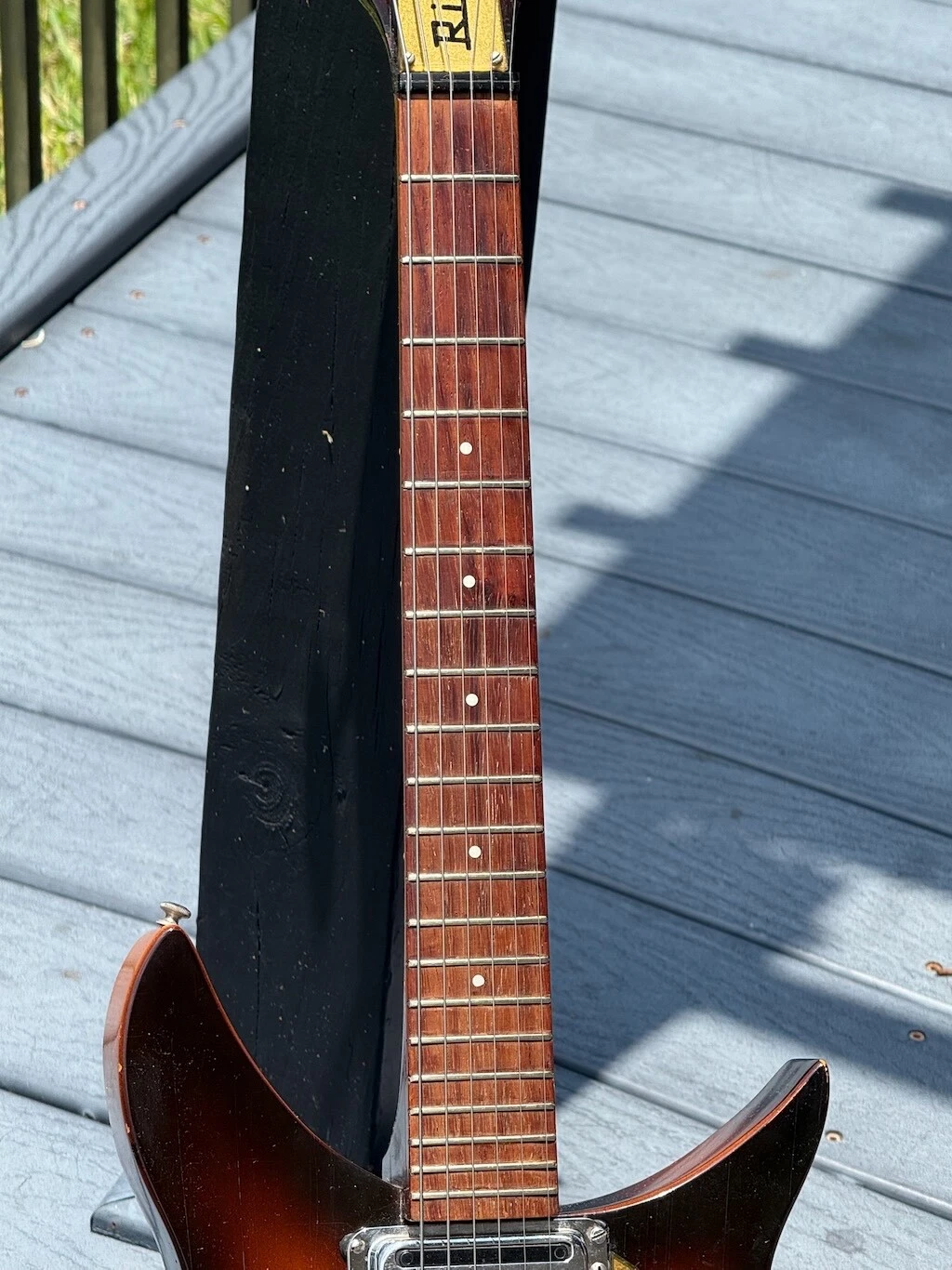Picture 9 of 24