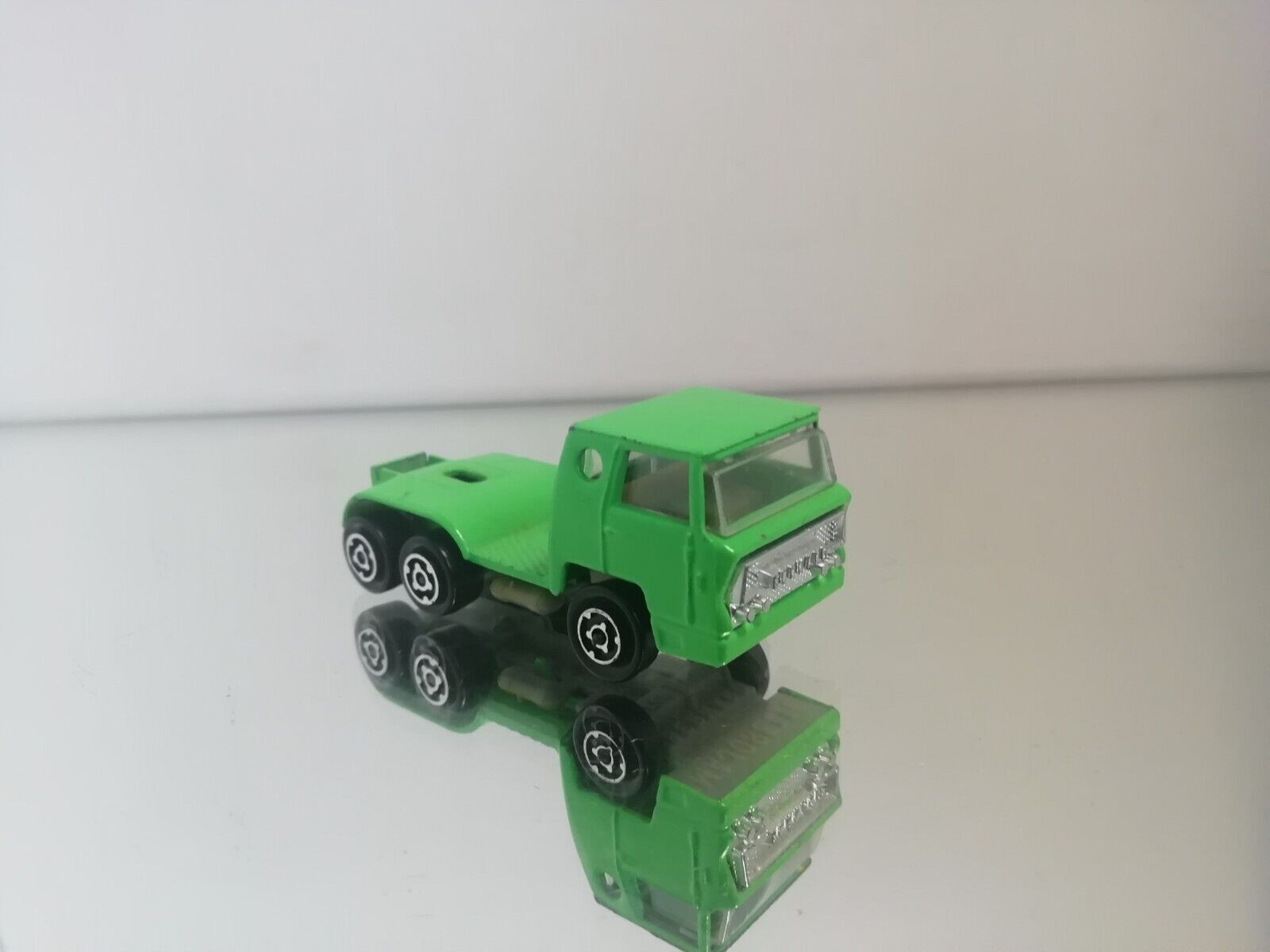 MAJORETTE N° 320 - Camion Bernard Fardier Porte Bois à