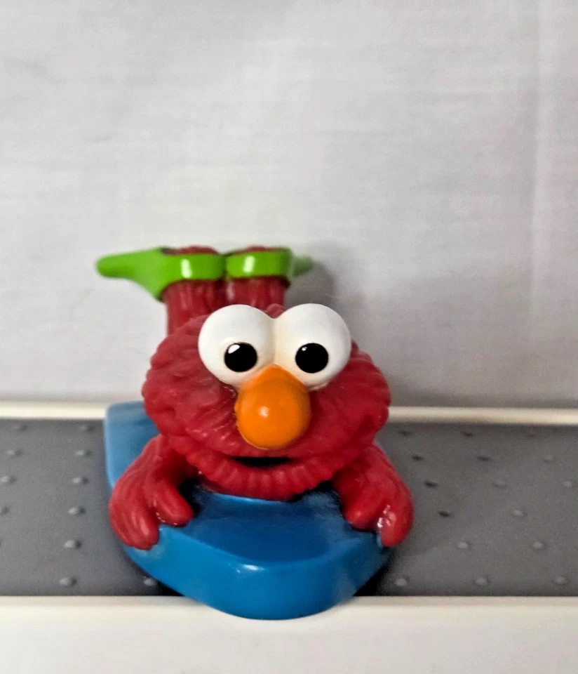 Balsa de piscina azul Elmo calle Sésamo Jim Henson bañera juguete vintage PVC 4"" Foto 2 de 4