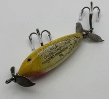 Vintage Creek Chub Baby Injured Minnow 1637 In Yellowflash Color! Rare, Must See