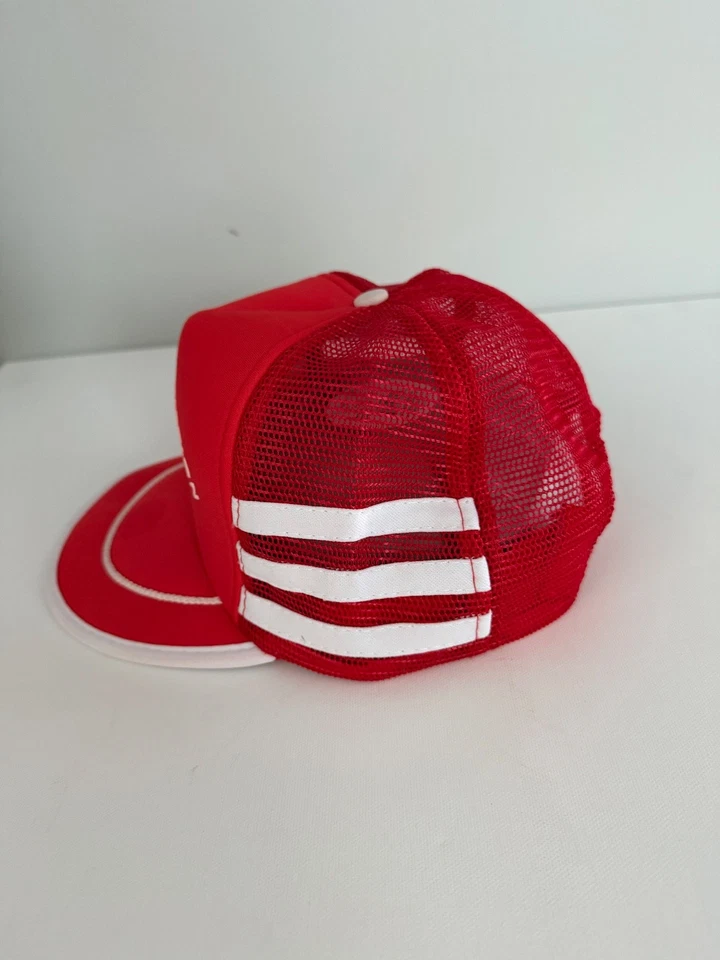 Sombrero/gorra vintage de camioneros de construcción de arroz rojo a presión Foto 2 de 4