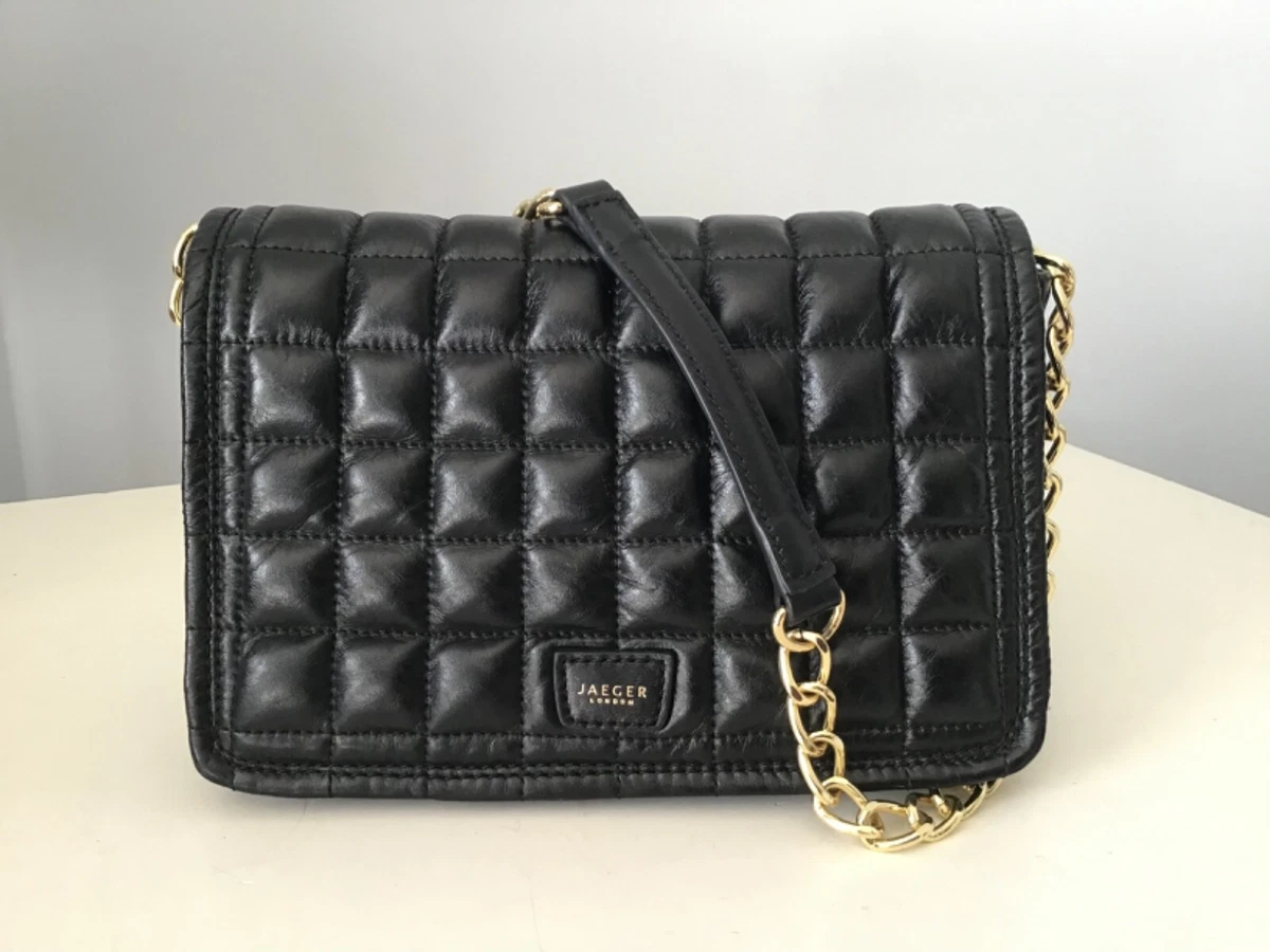 Black Quilted Leather Jaeger Bag Purse Gold Tone Chunky Chain Clutch Shoulder