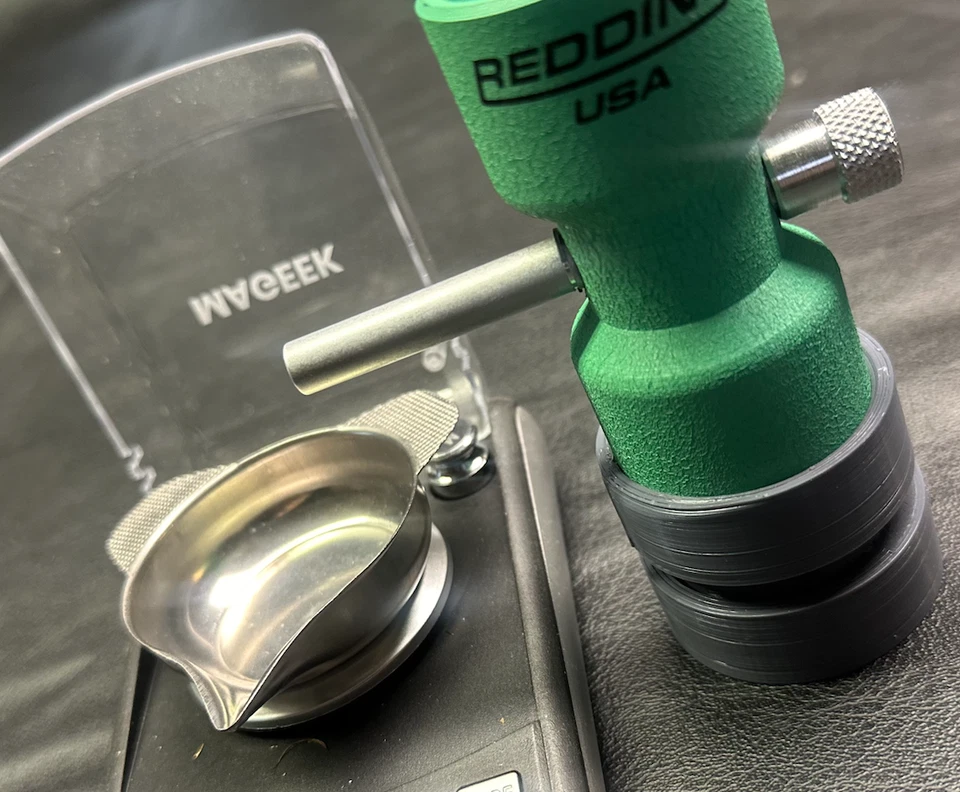 ELEVADOR AJUSTABLE para goteador de polvo Redding #5 (3 tamaños a elegir) Foto 4 de 4