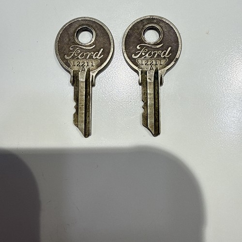 Rare Antique Pair FORD Script Keys Alike 12211A BASCO Briggs & Stratton Wis USA