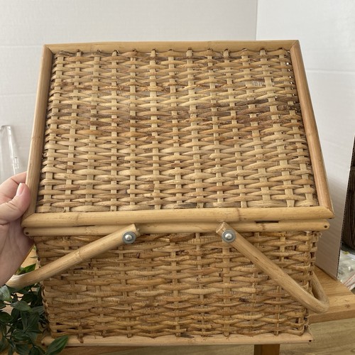 Vintage Picnic Hamper Basket (Empty) Wicker Basket Double Wooden Handles - Picture 6 of 11