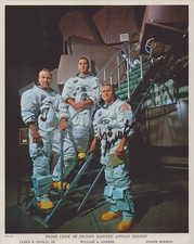 FRANK BORMAN - AUTOGRAPHED SIGNED PHOTOGRAPH