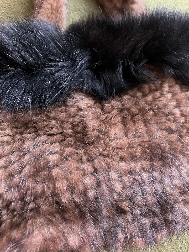 Knitted Rabbit Fur Handbag With Fox Trim - Image 3 of 4