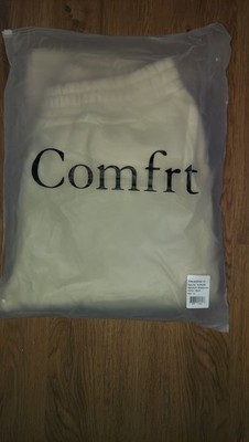 Comfrt Signature Sweatpants Size XL.  NIB.  Color Is Bone