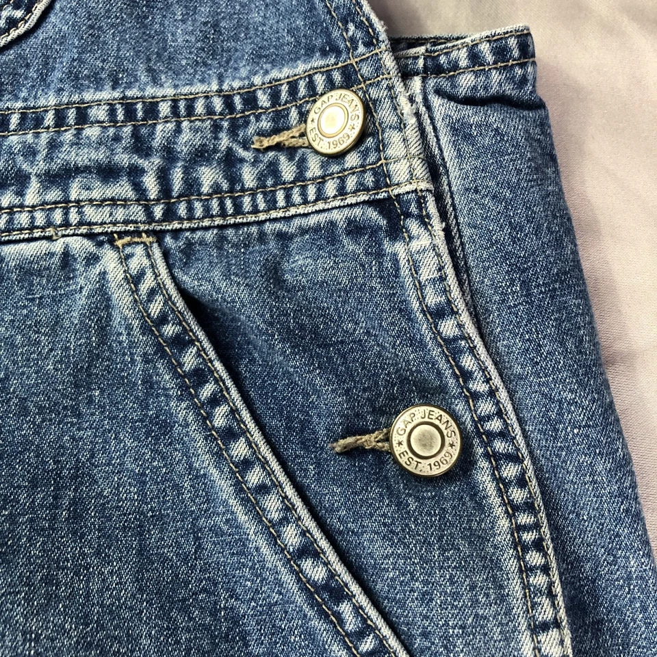 VTG GAP Womens Overall Shorts Size Medium Denim Carpenter 90s/2000s Y2K Grunge - Image 3 of 4